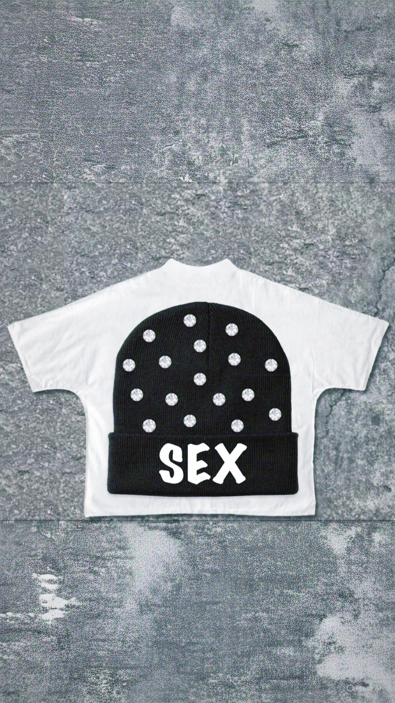 Sex cropped tee